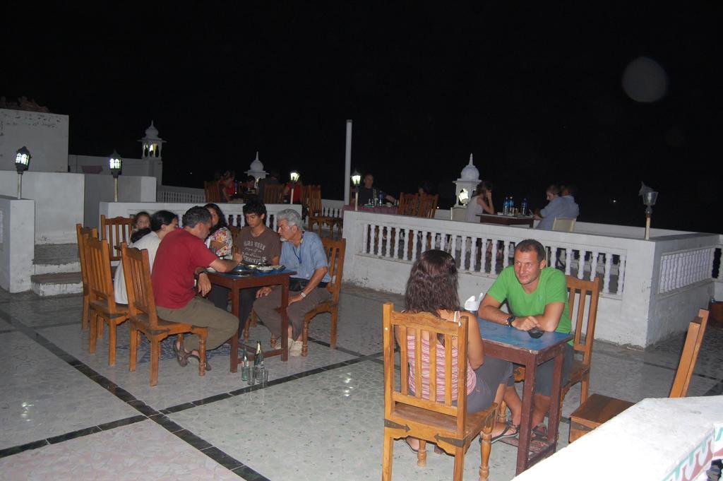 Hotel Shekhawati, A Boutique Stay Мандава Экстерьер фото